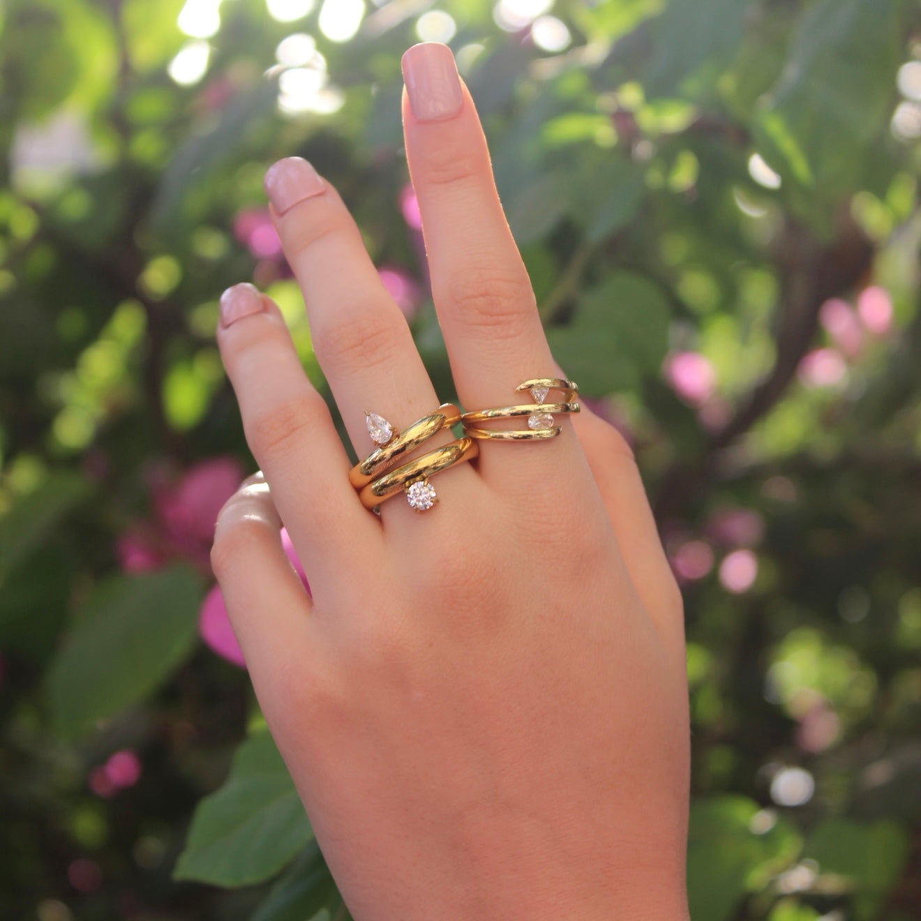 Orb gold ring